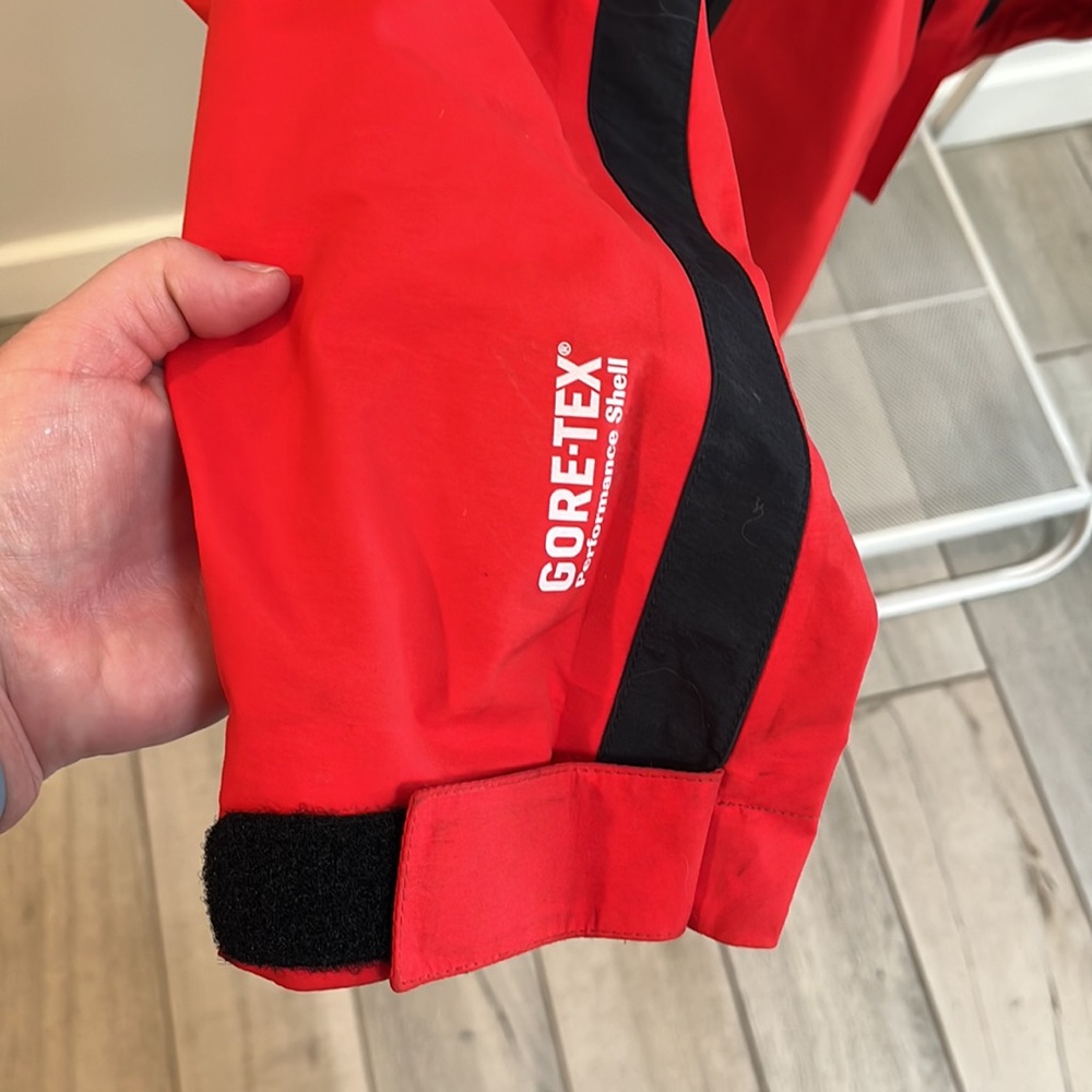 Puma Inshore Vintage Shell Jacket - Picture 8 of 12